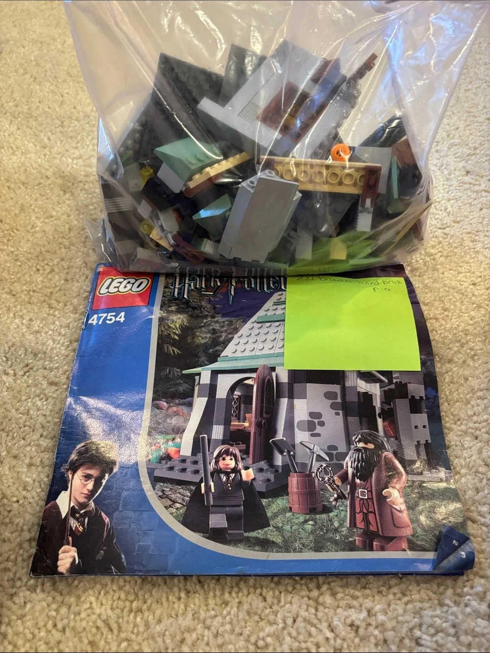 Warner Bros. LEGO Harry Potter Pieces - Green, Brown, Gray, Black